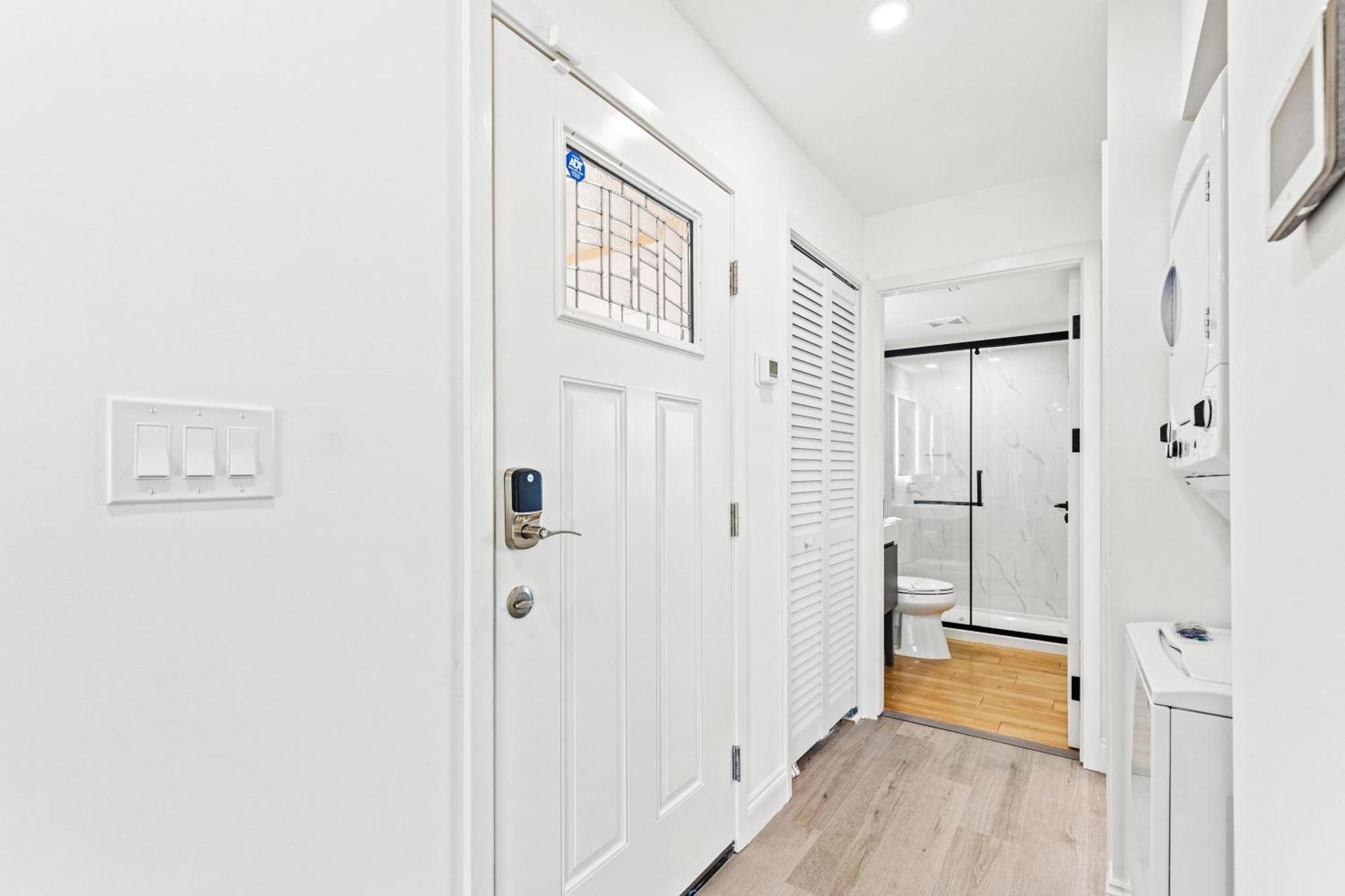 Ocean Breeze 2c Apartment Panama City Beach